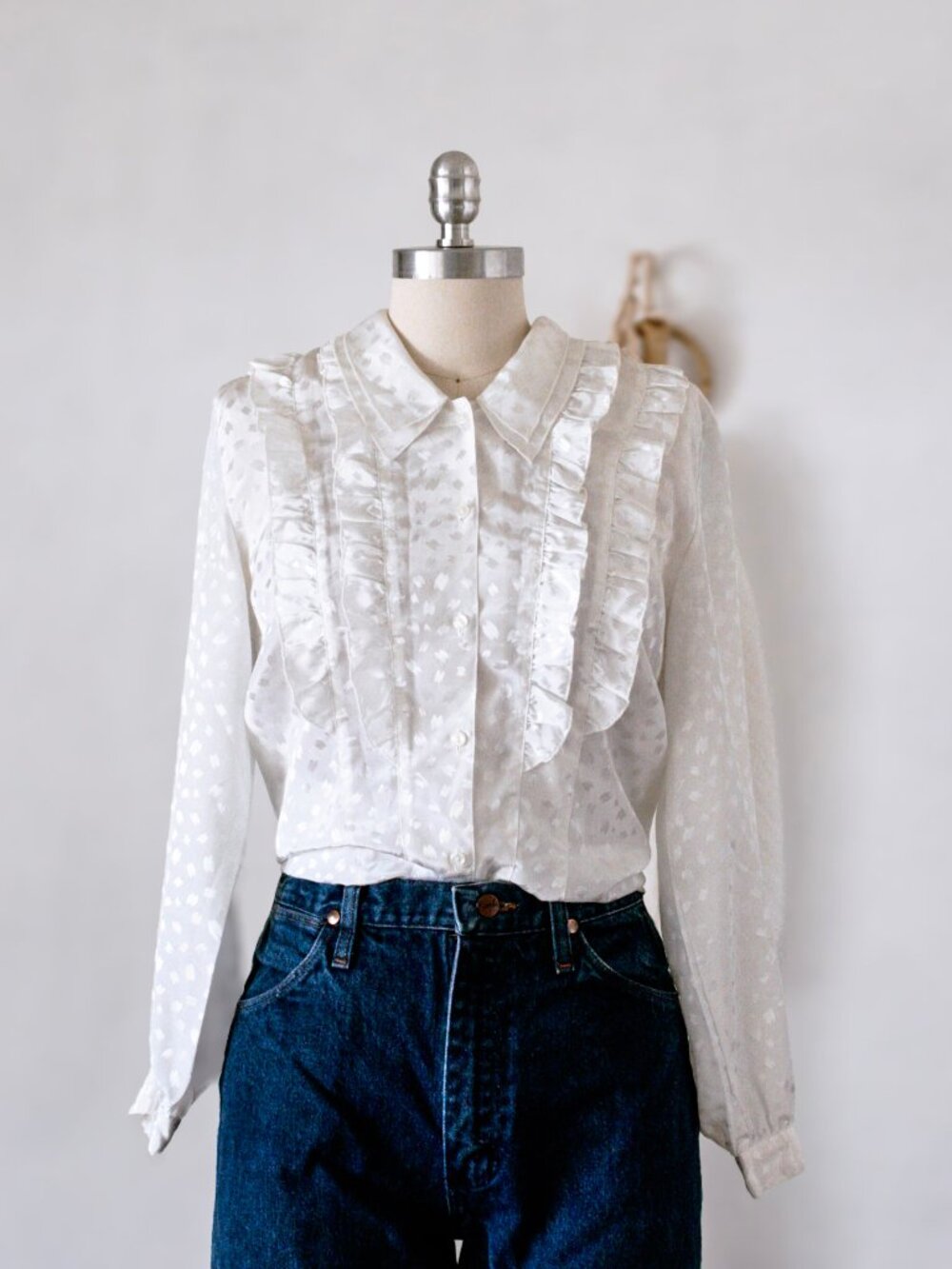80's Motomachi White Ruffled Blouse - Picture 1 of 4